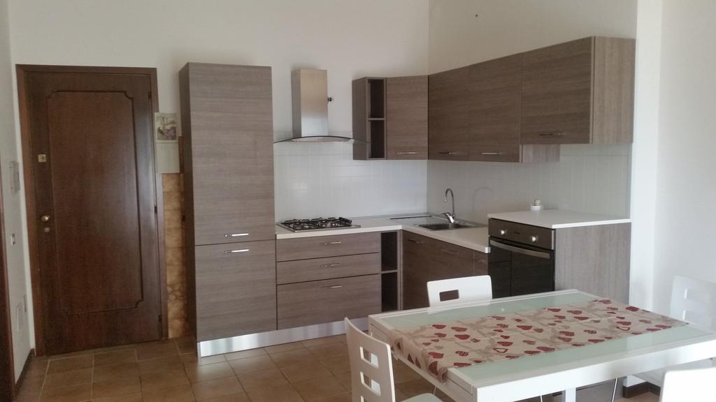 Appartamento Dellea Луино Экстерьер фото